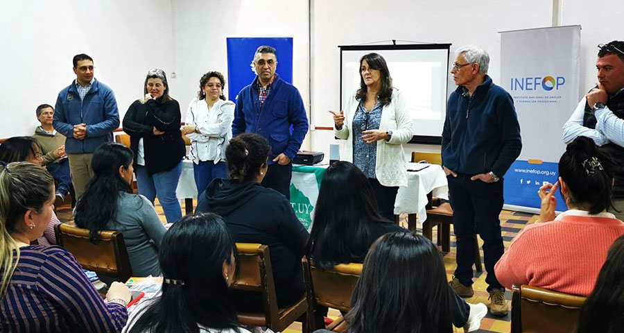 LUMIN apoya en la difusión del curso de manejo de maquinaria forestal para mujeres rurales y del agro en la región centro y noreste del país
